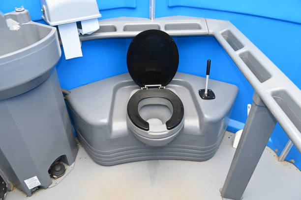 Best Portable restroom solutions  in Porterville, CA